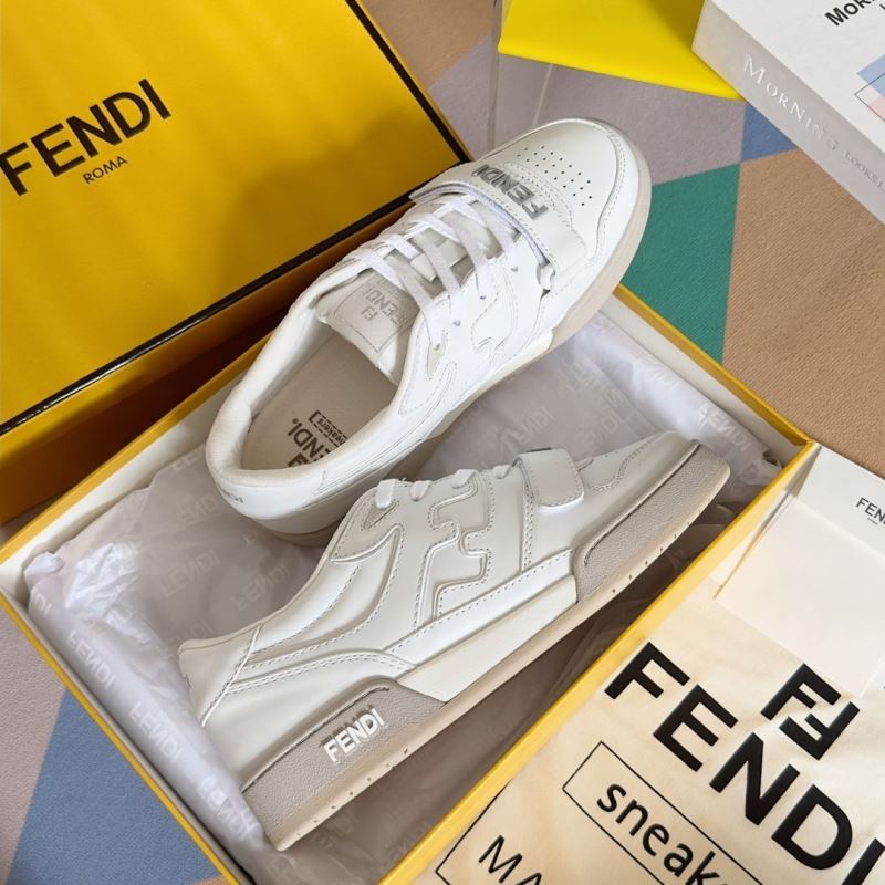 Fendi Low Shoes